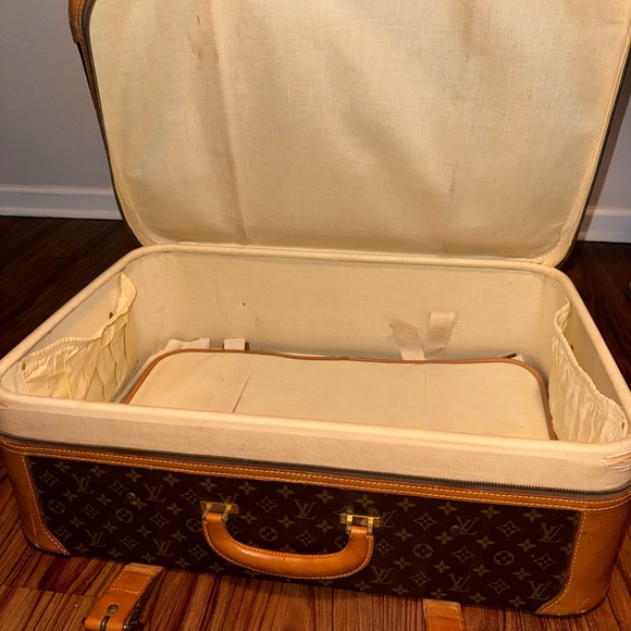 Louis Vuitton Brown Trunk Travel Set - Picture 8 of 10